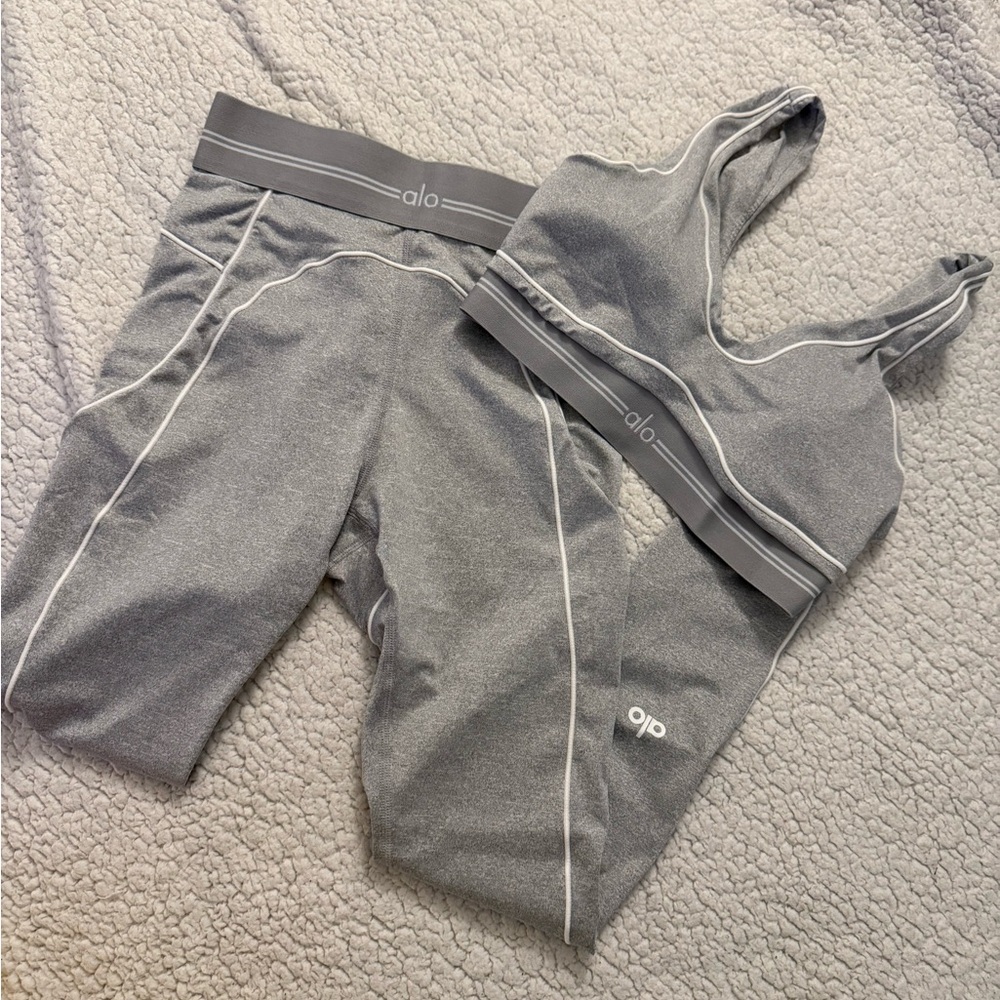 ALO Yoga Women's Grey Seam Detail Sports Bra & Leggings Set